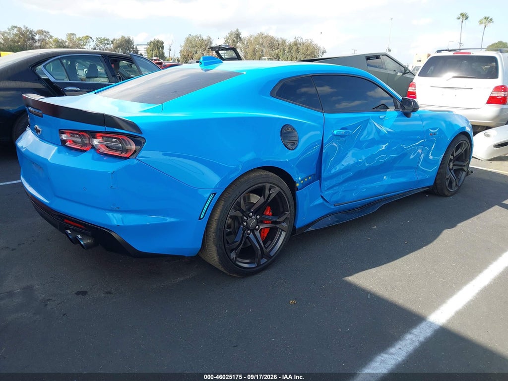 Chevrolet Camaro 2023