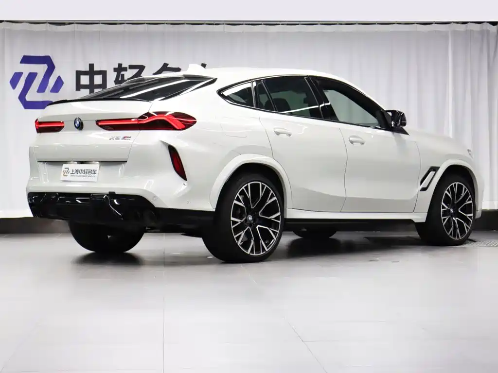 BMW X6 M 2022