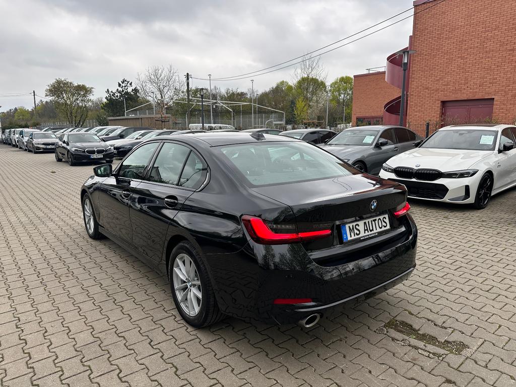 BMW 320 2023