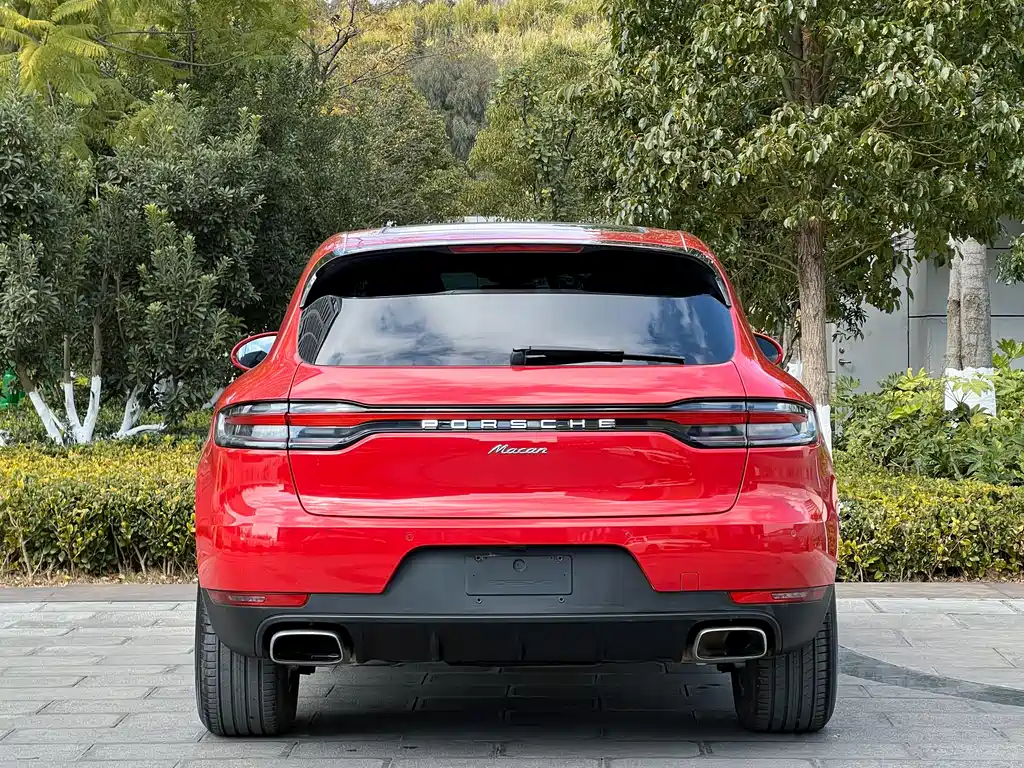 Porsche Macan 2020