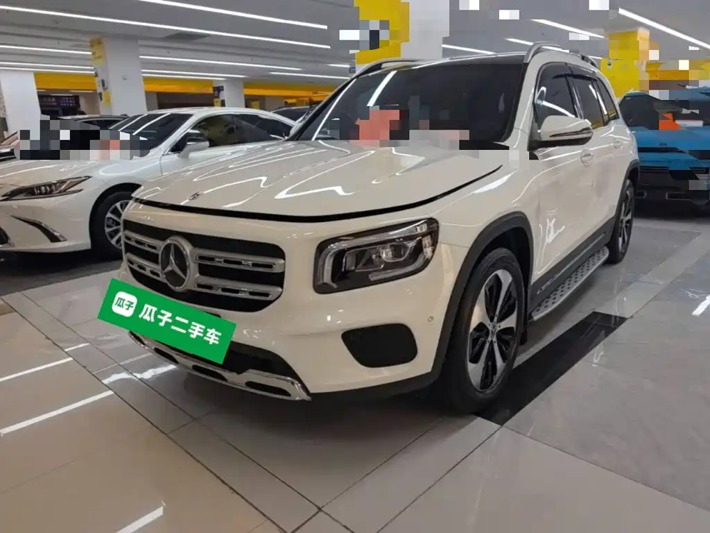 Mercedes-Benz GLB 2021