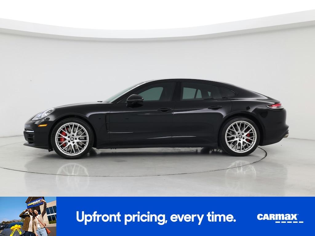 Porsche Panamera 2023
