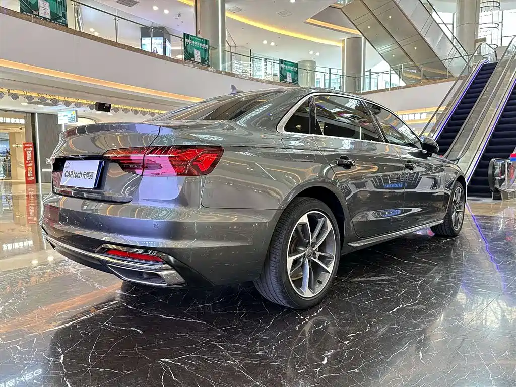 Audi A4 2021