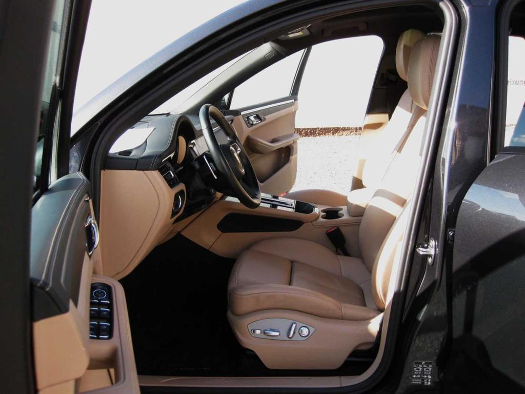 Porsche Macan 2023