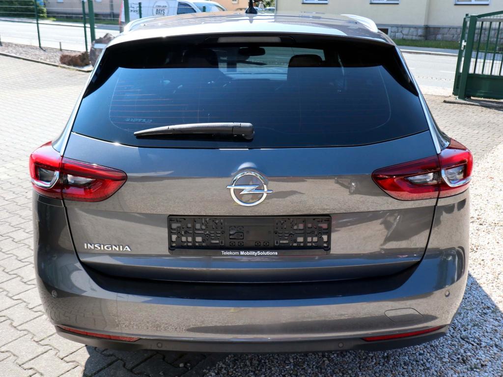 Opel Insignia 2022