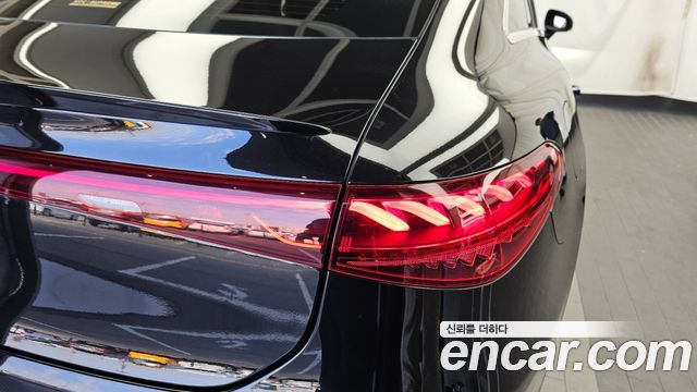 Mercedes-Benz EQS 2023
