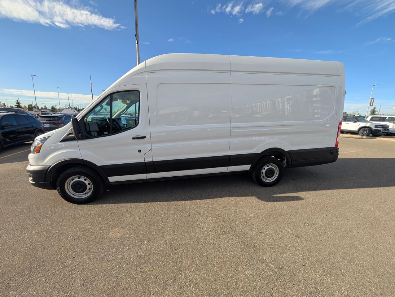 Ford Transit 2024