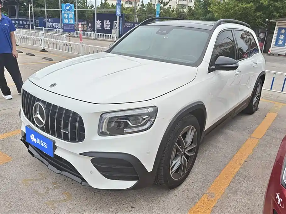 Mercedes-Benz GLB AMG 2021