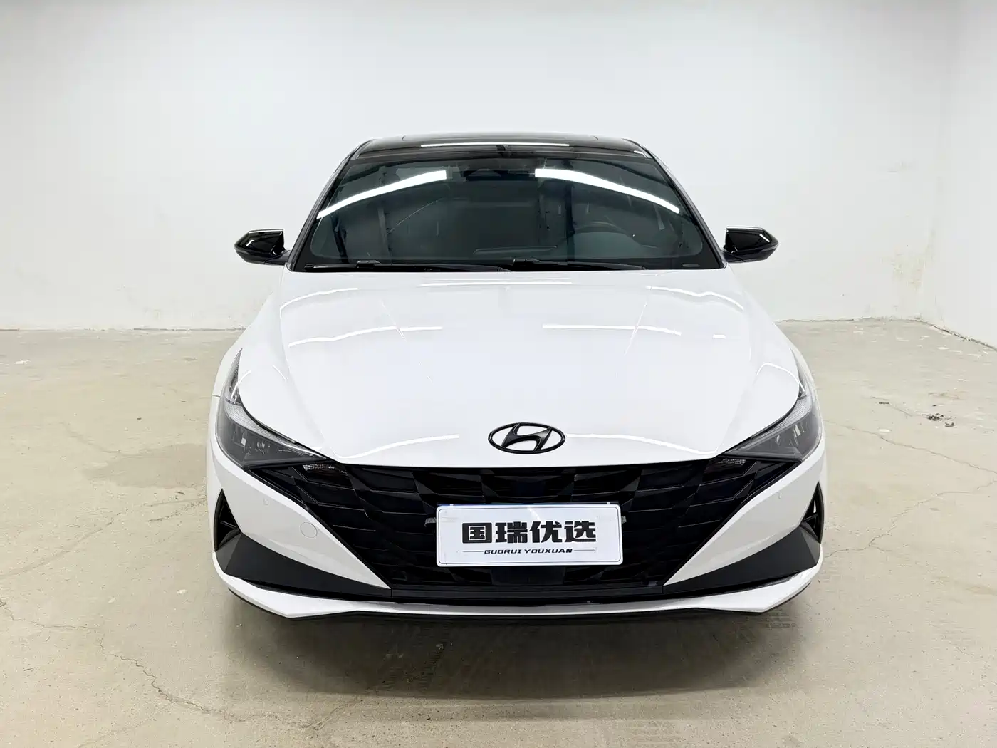 Hyundai Elantra 2022