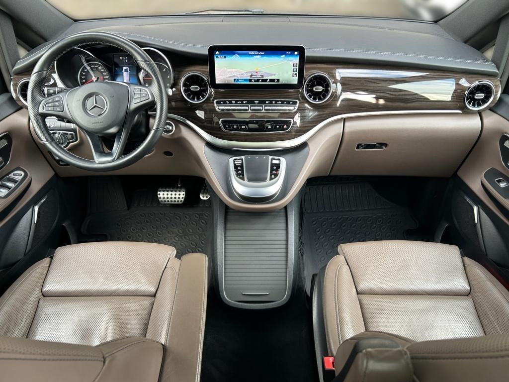 Mercedes-Benz V 300 2022