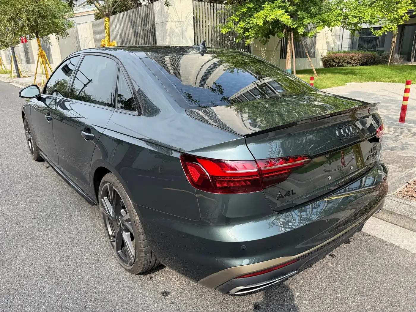 Audi A4 2025