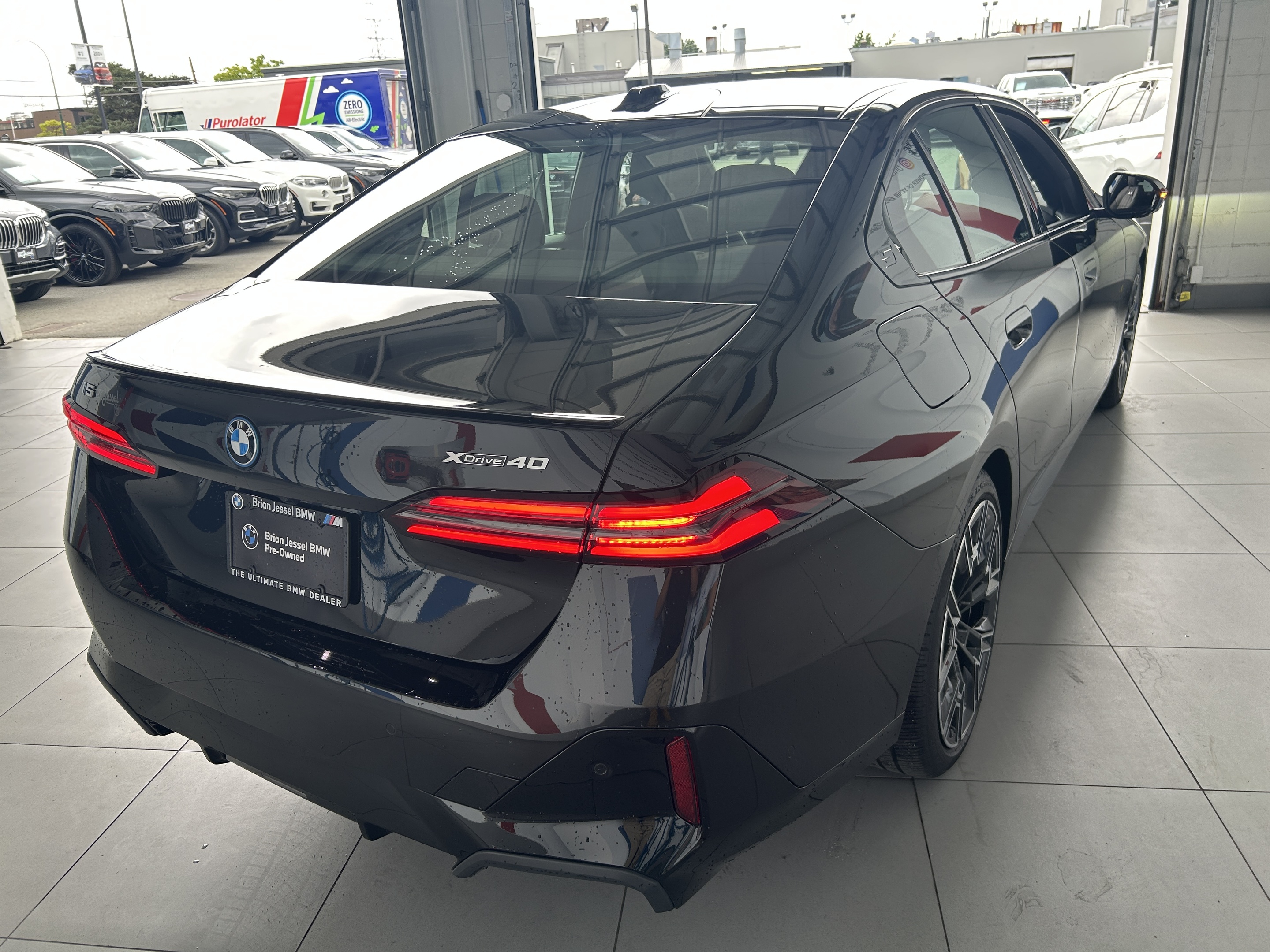 BMW i5 2025