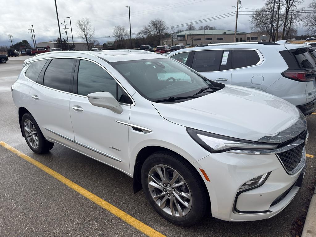 Buick Enclave 2023