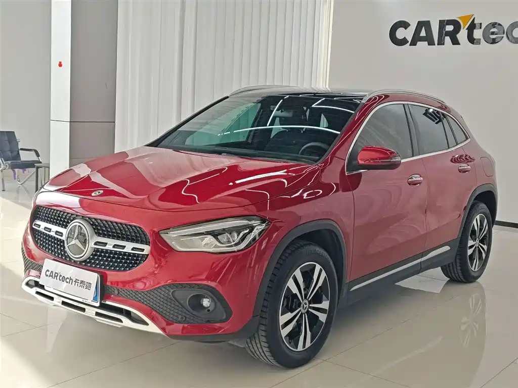 Mercedes-Benz GLA 2021