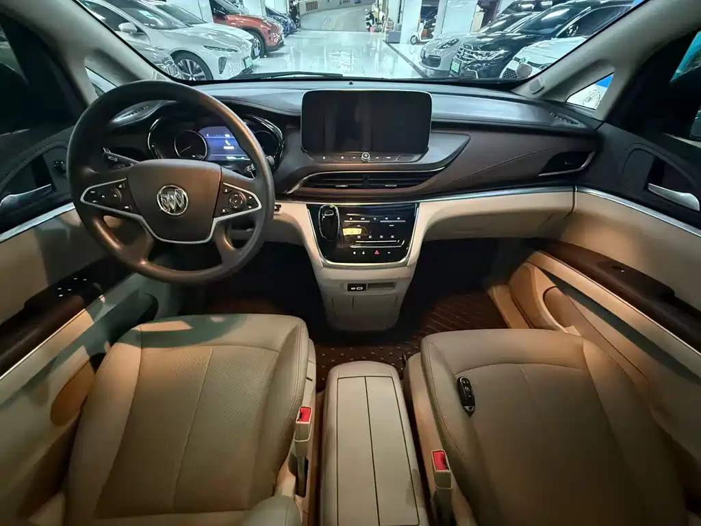 Buick GL8 2023
