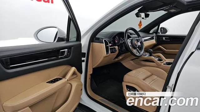 Porsche Cayenne 2020