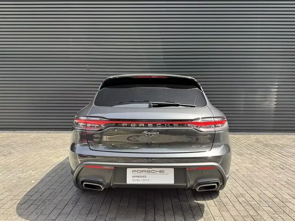 Porsche Macan 2025