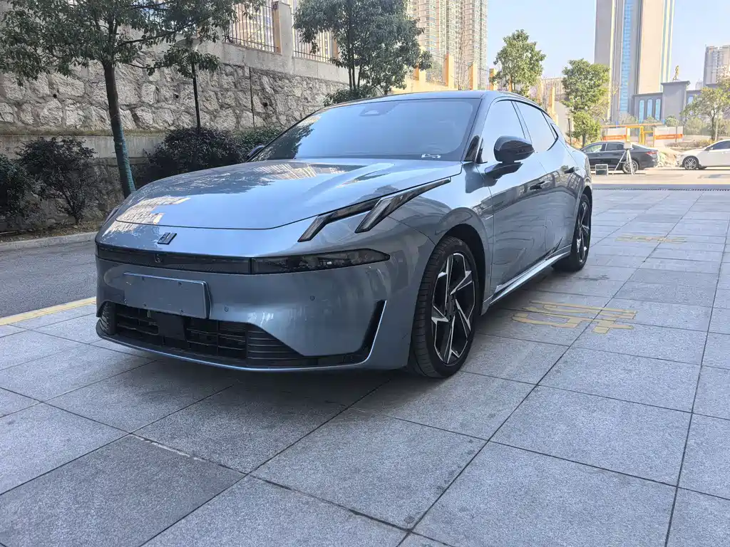 Lynk & Co 07 2024