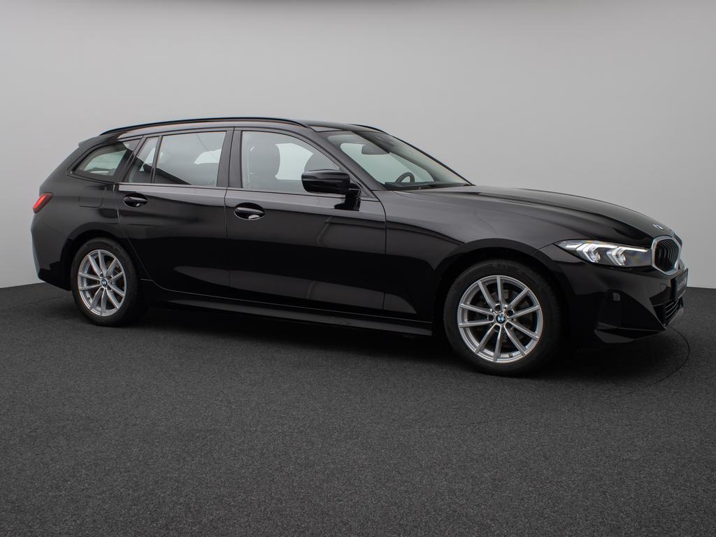 BMW 318 2024