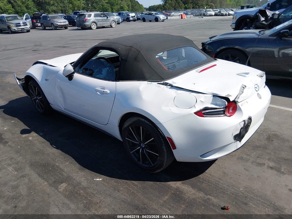 Mazda MX-5 2025