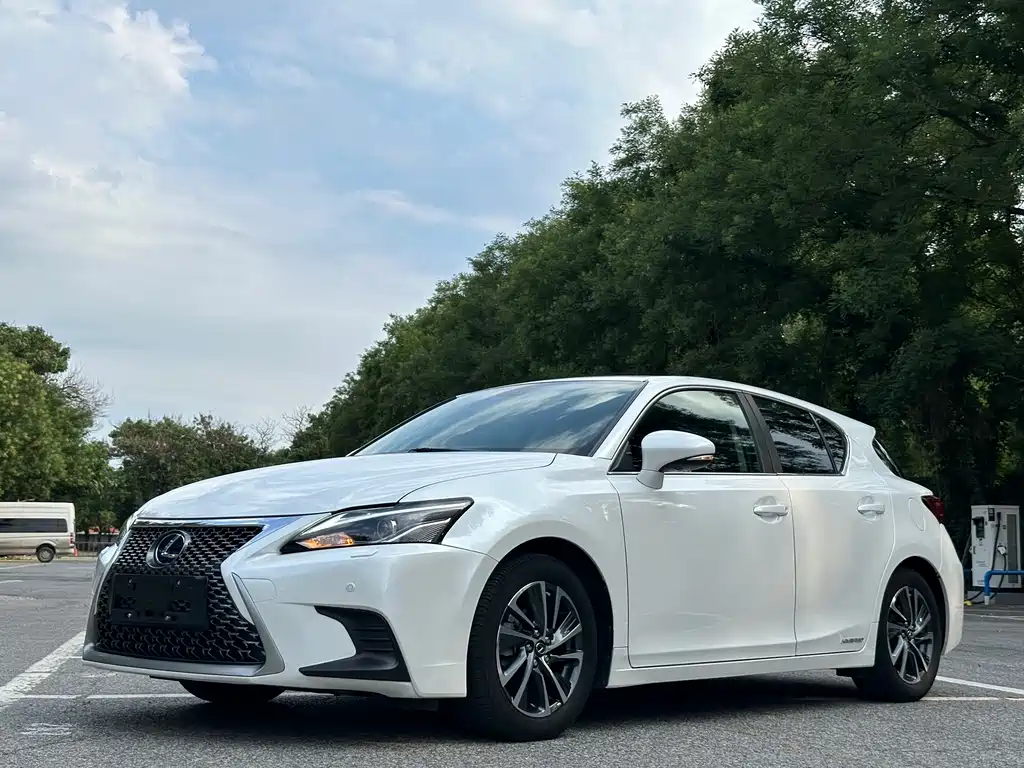Lexus CT 2020