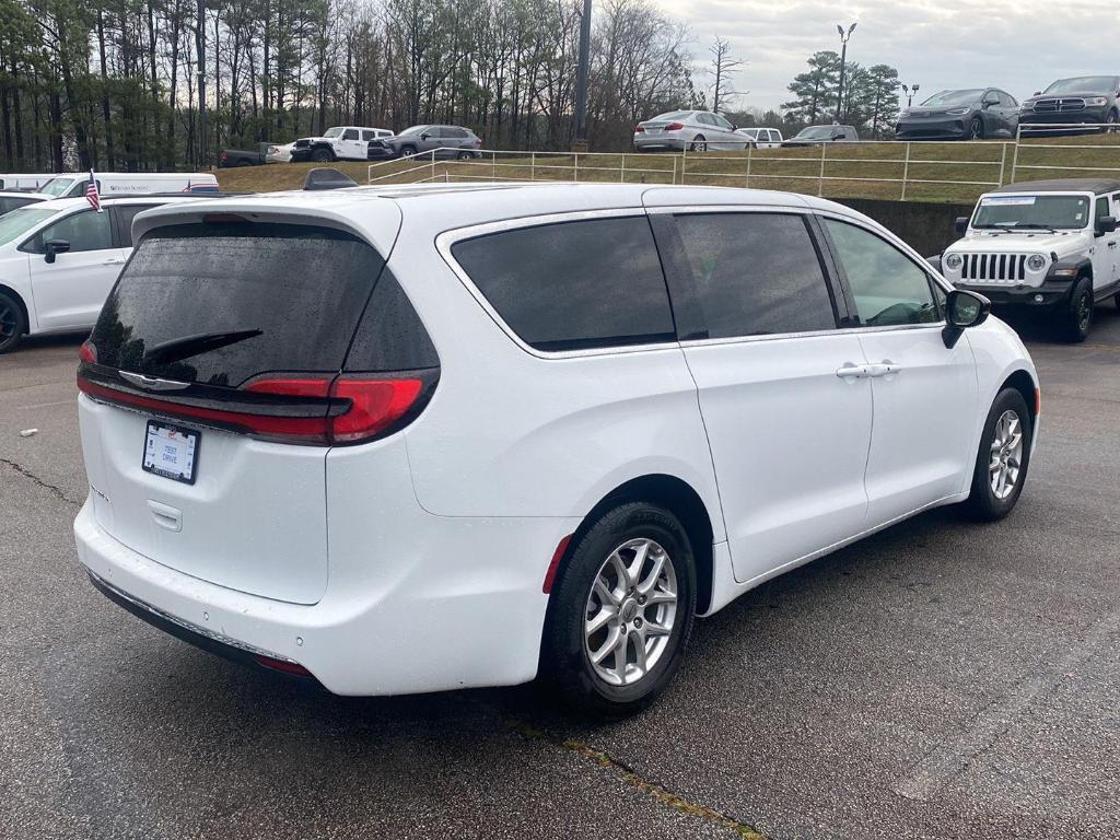 Chrysler Pacifica 2025