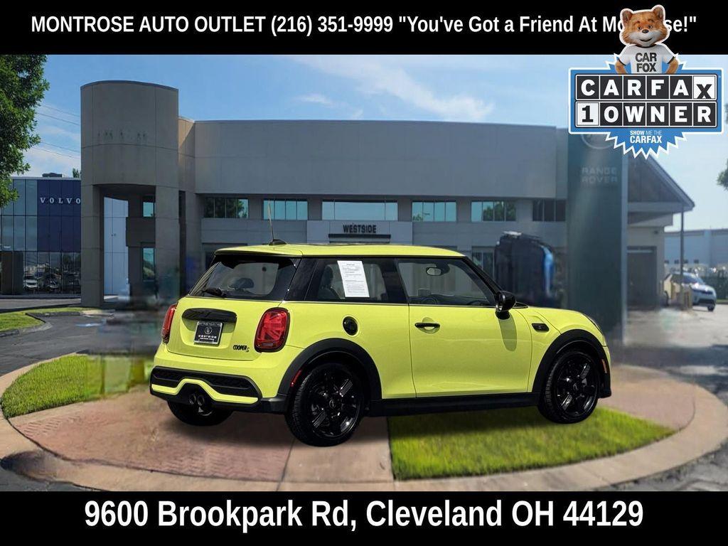 Mini Hardtop 2024