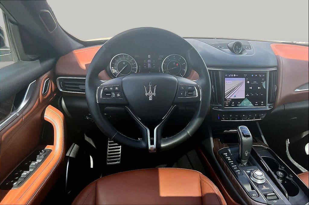 Maserati Levante 2021