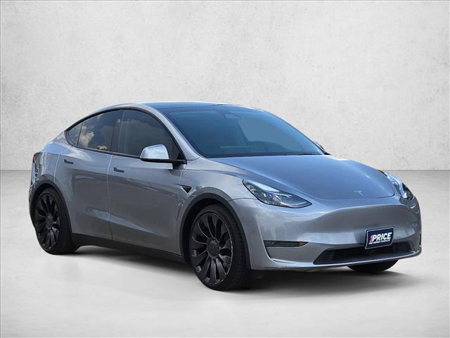 Tesla Model Y 2024