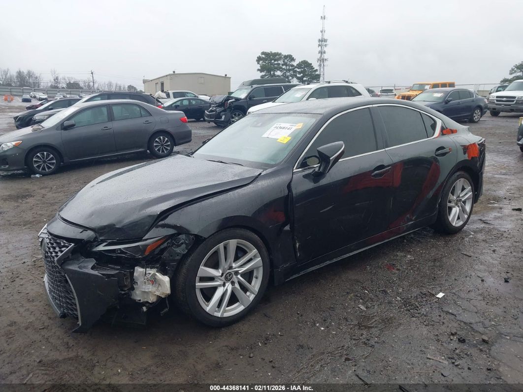 Lexus IS 300 2021