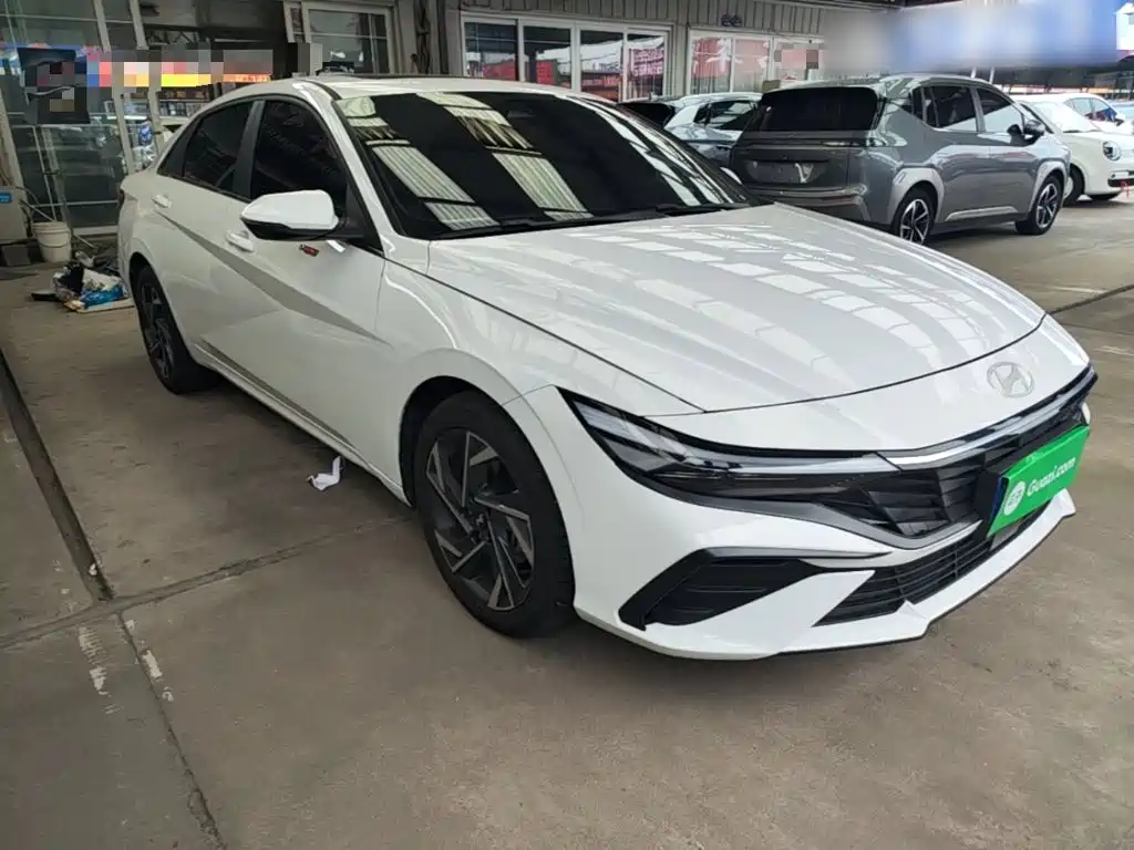 Hyundai Elantra 2026