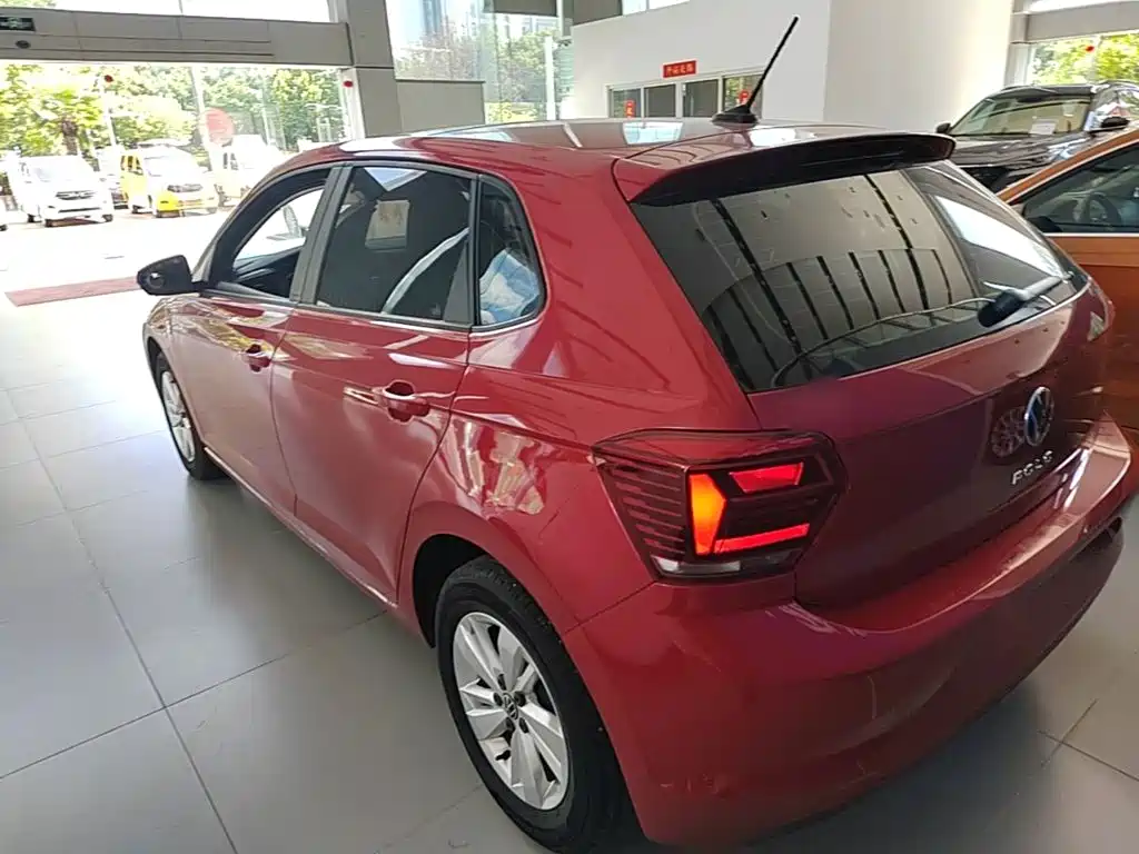 Volkswagen Polo 2021