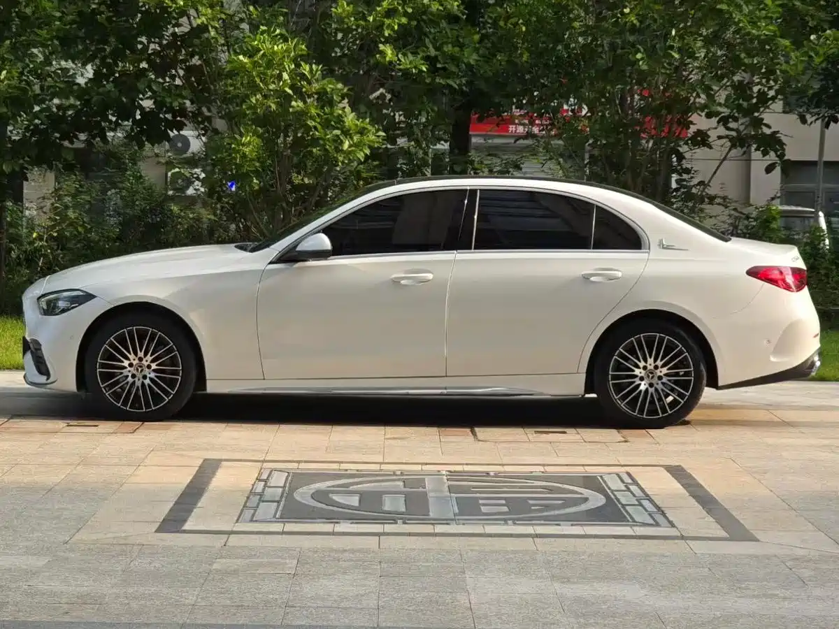 Mercedes-Benz C-Класс 2022