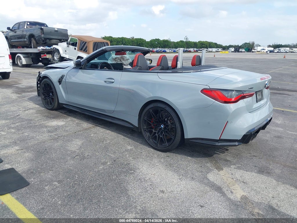 BMW M4 2024