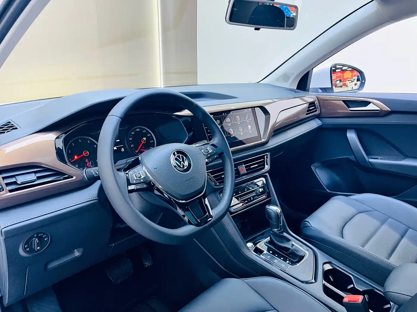 Volkswagen Tharu 2021