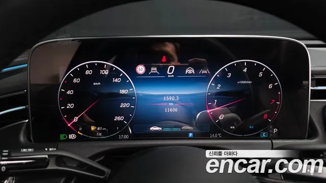 Mercedes-Benz E-Класс 2025