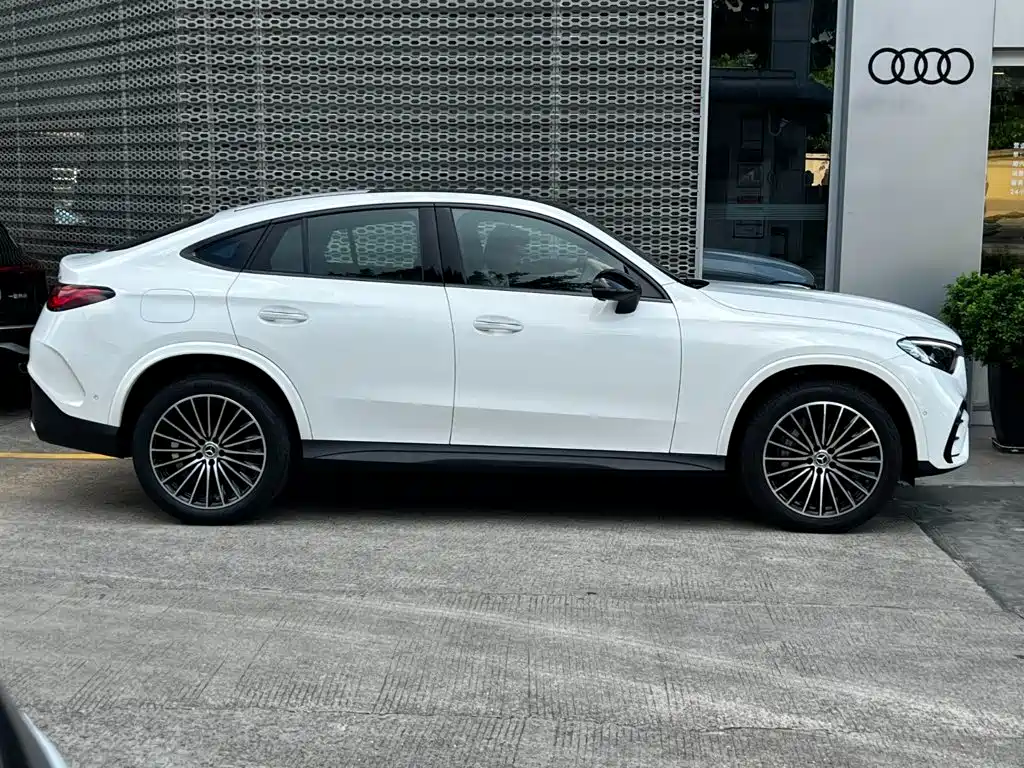 Mercedes-Benz GLC Coupe 2026