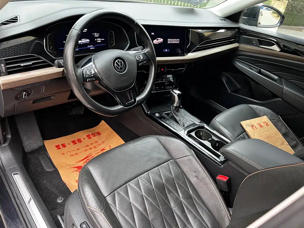 Volkswagen Passat 2021