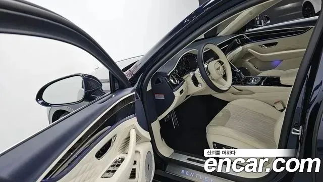 Bentley Flying Spur 2022