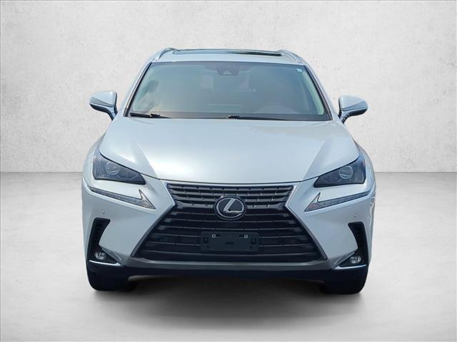 Lexus NX 300 2021