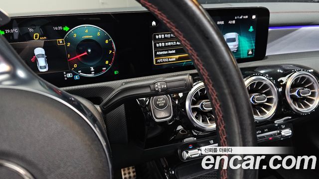 Mercedes-Benz CLA 2021