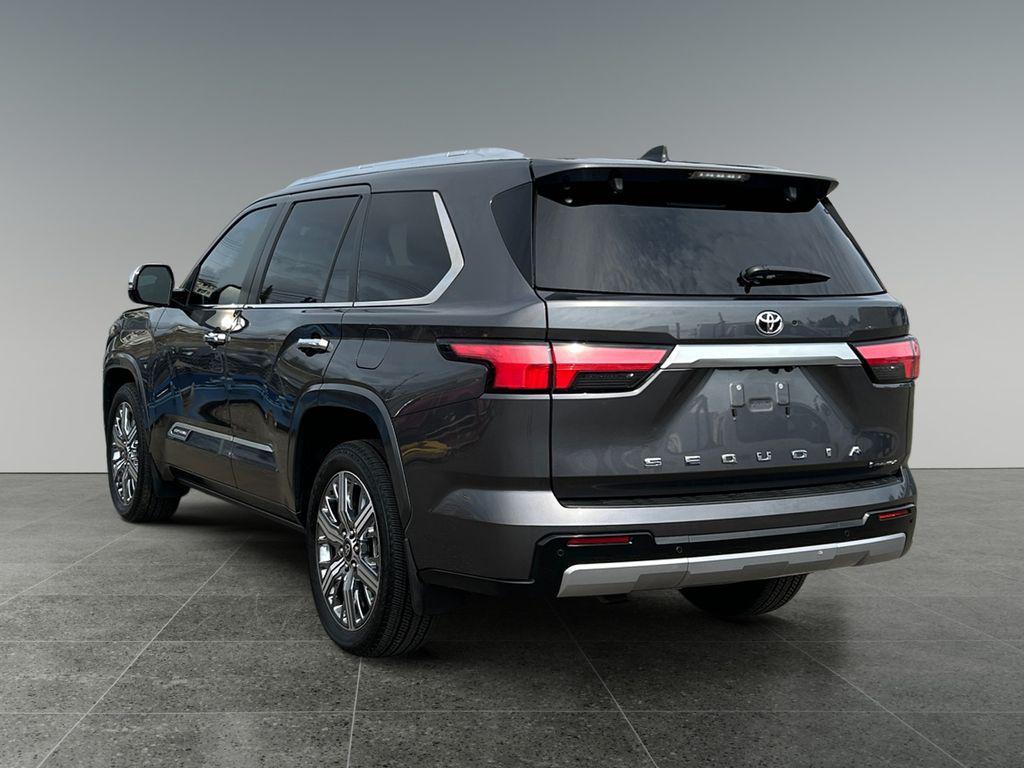 Toyota Sequoia 2025