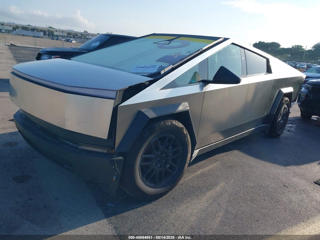 Tesla Cybertruck 2025