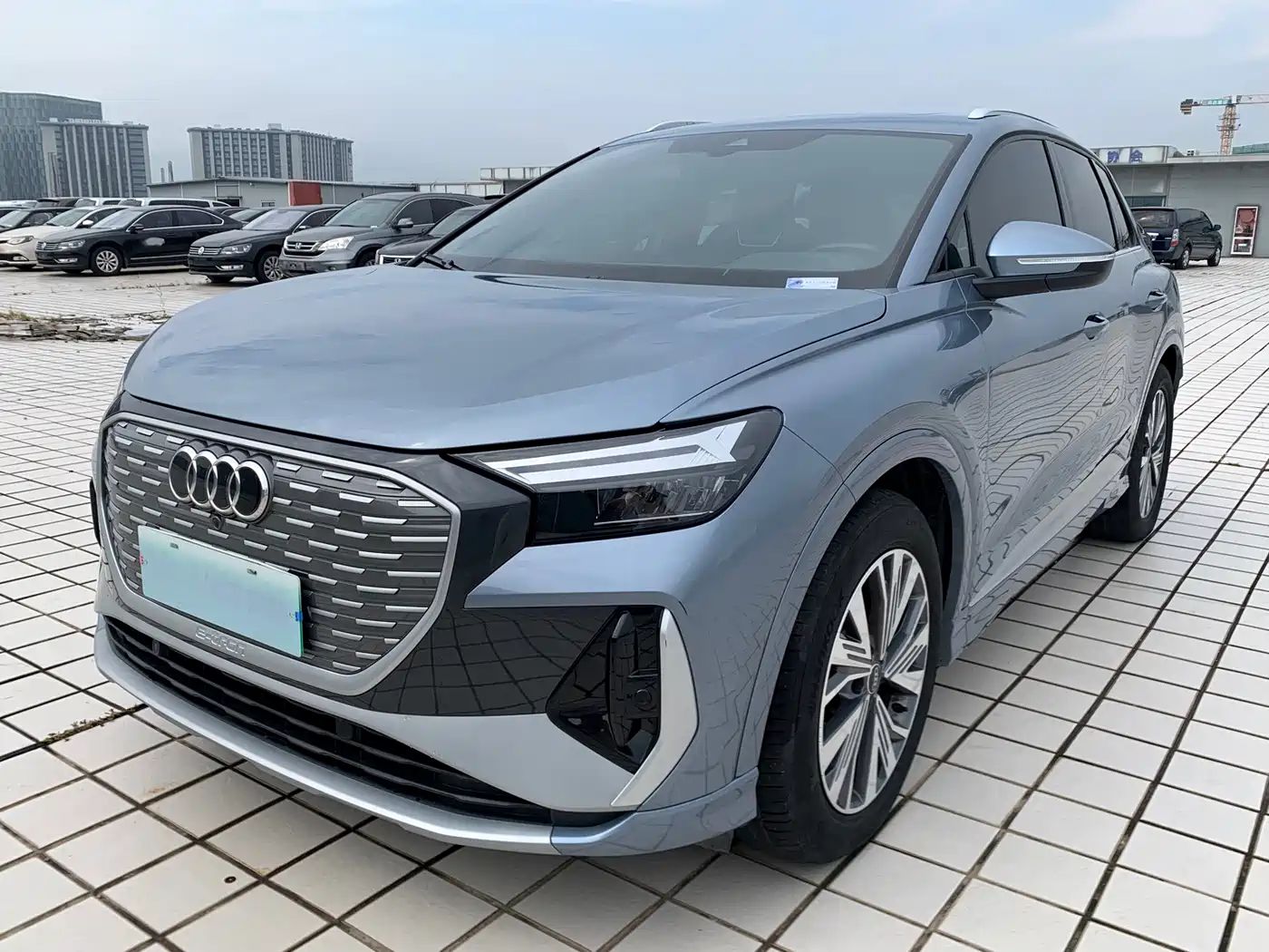 Audi Q4 e-tron 2024