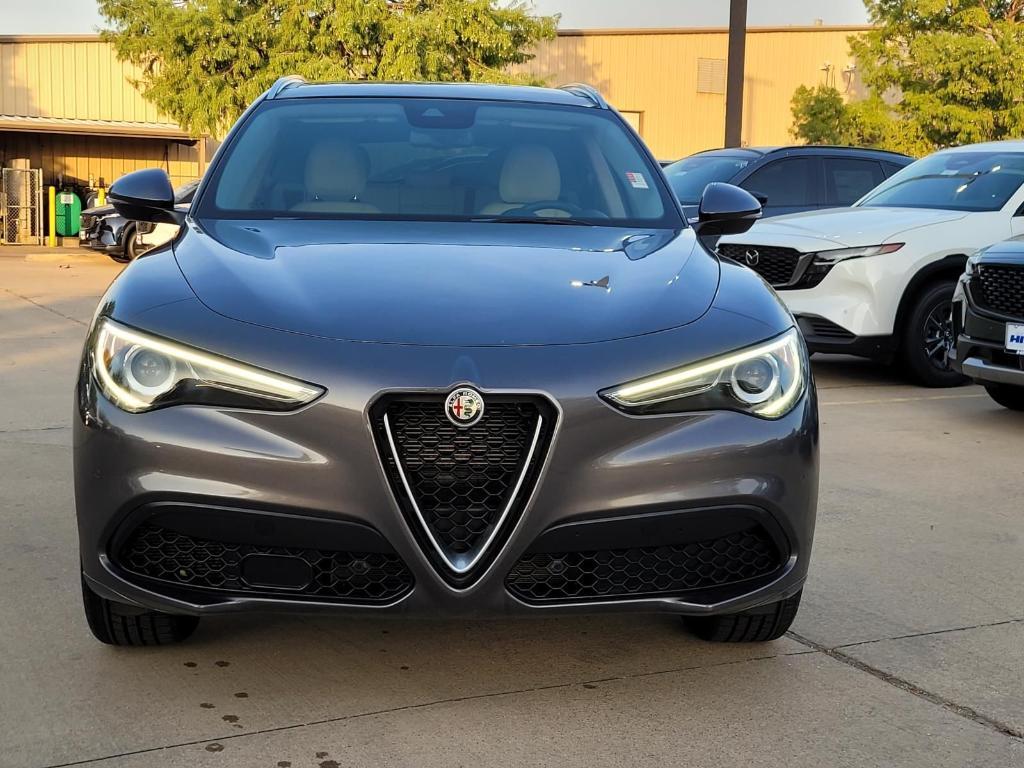Alfa Romeo Stelvio 2021