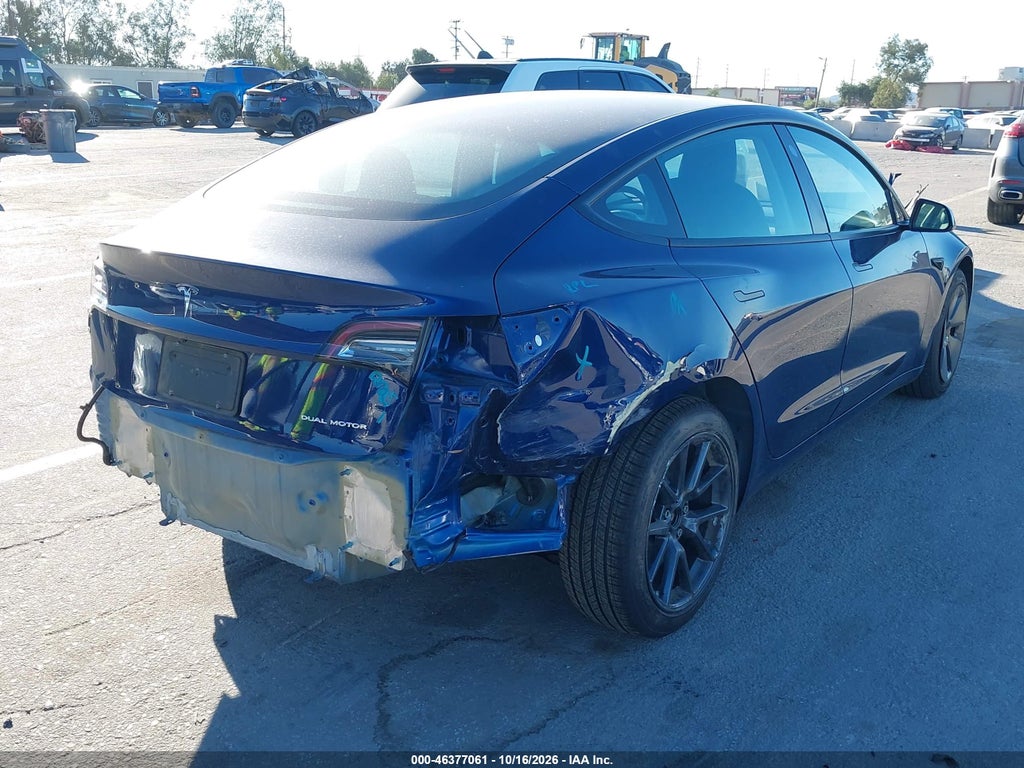 Tesla Model 3 2022