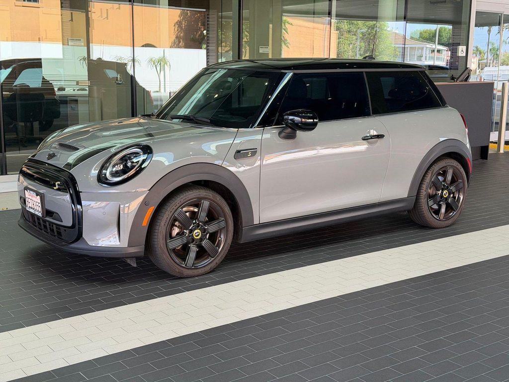 Mini Hardtop 2023