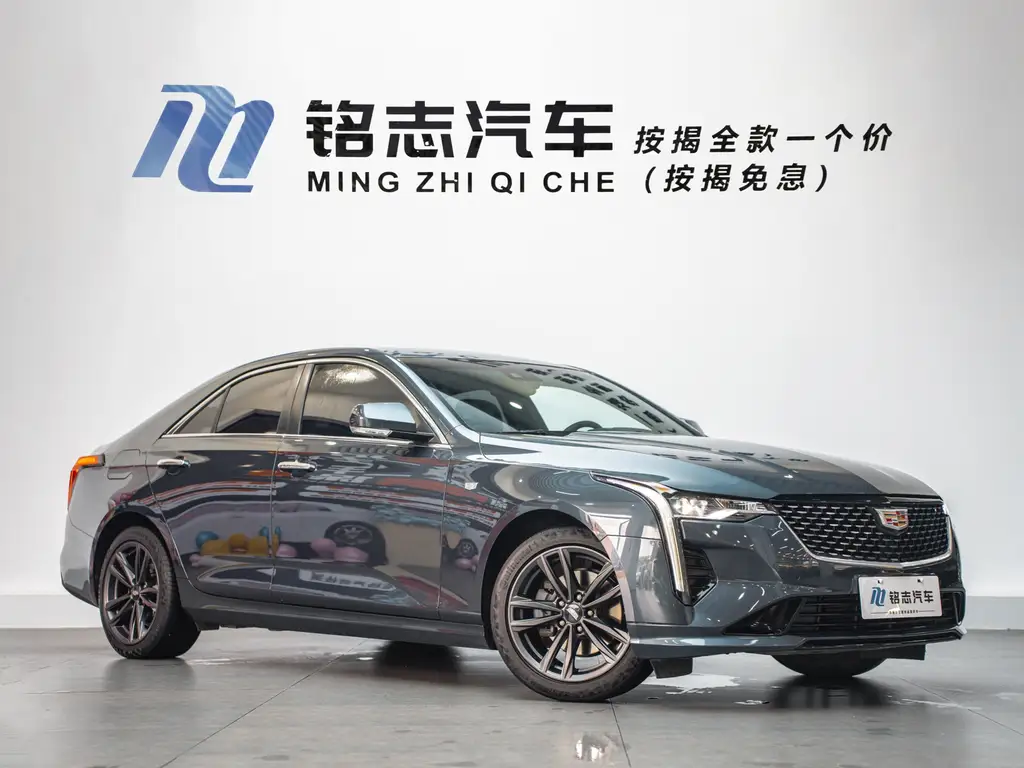 Cadillac CT4 2022