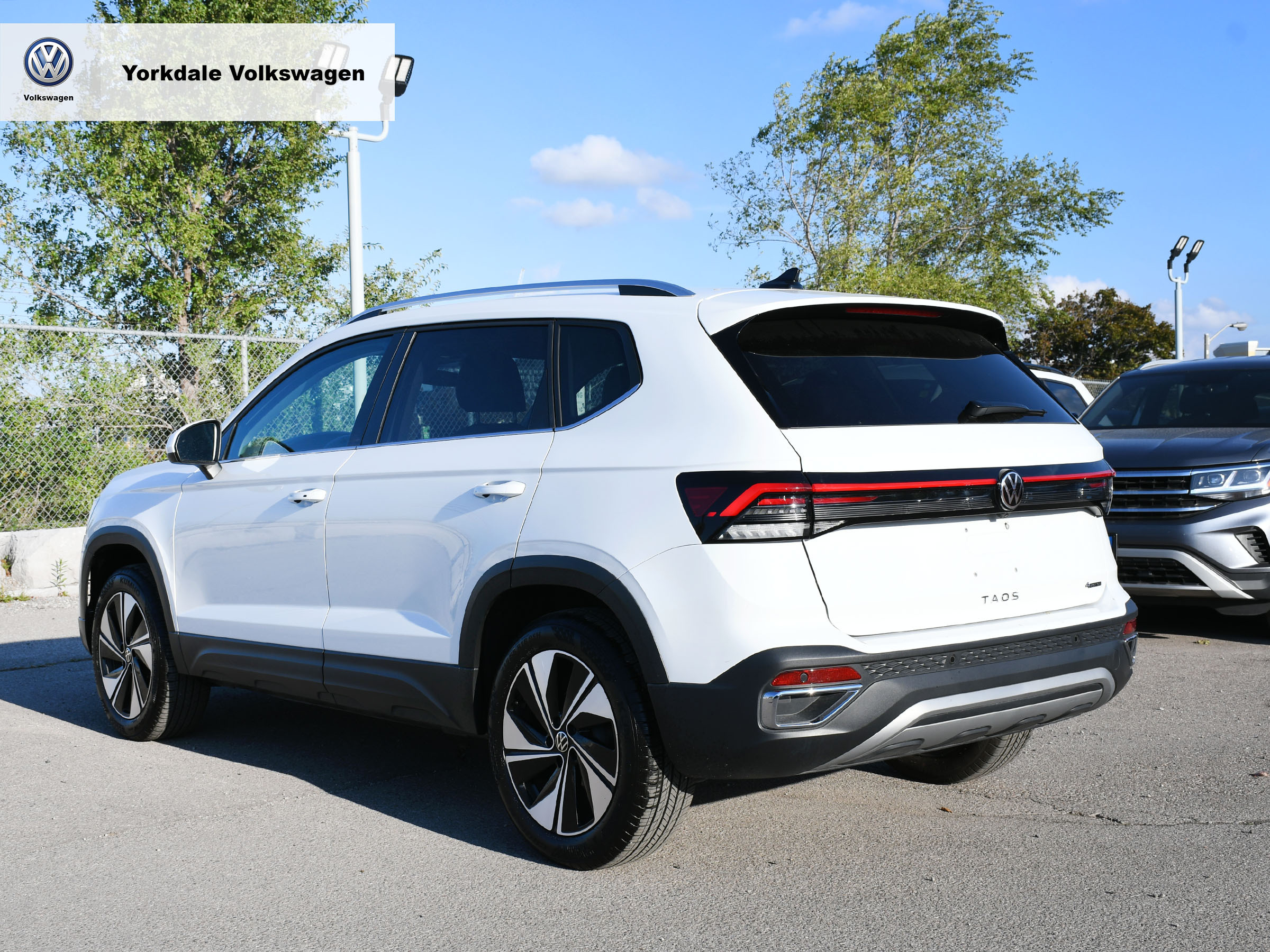 Volkswagen Taos 2025