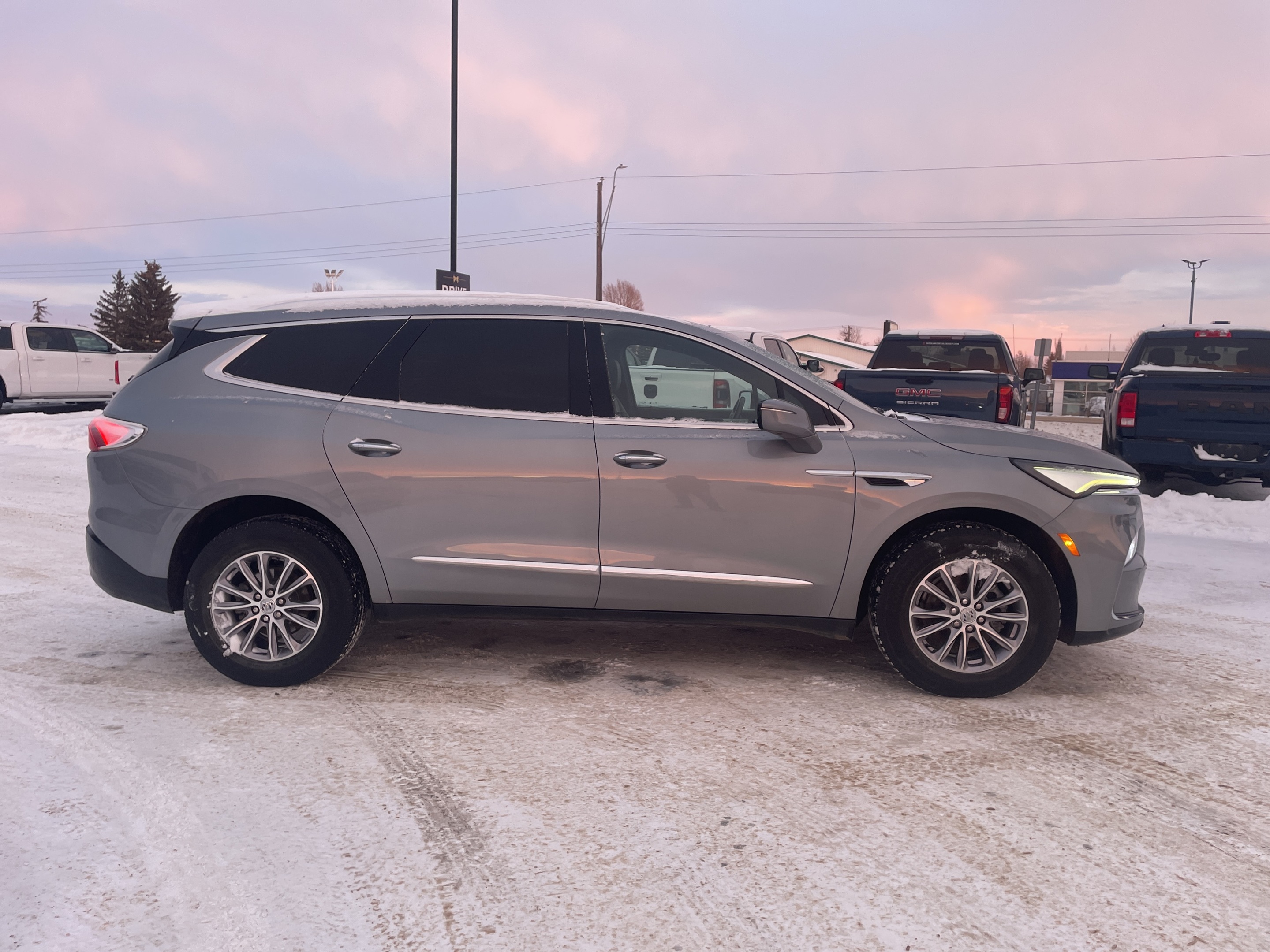 Buick Enclave 2023